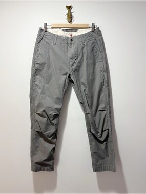 Relwen Flyweight Flex Chino Pant Size 30 Charcoal Gray Lightweight Pleated Knee